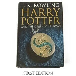 Hardcover Book Harry Potter and the Deathly Hallows J K Rowling Raincoast Books